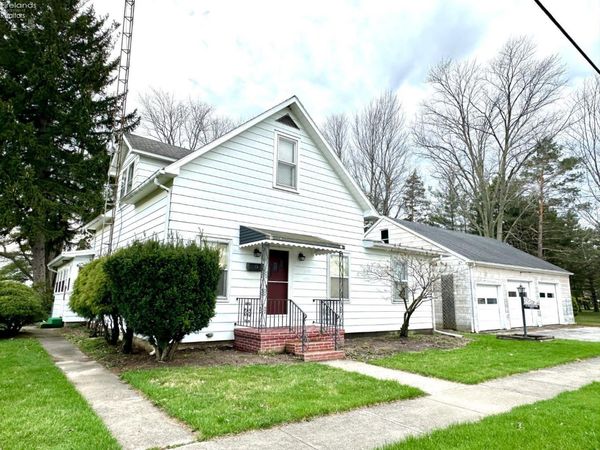 121 Broad Street, Oak Harbor, OH 43449