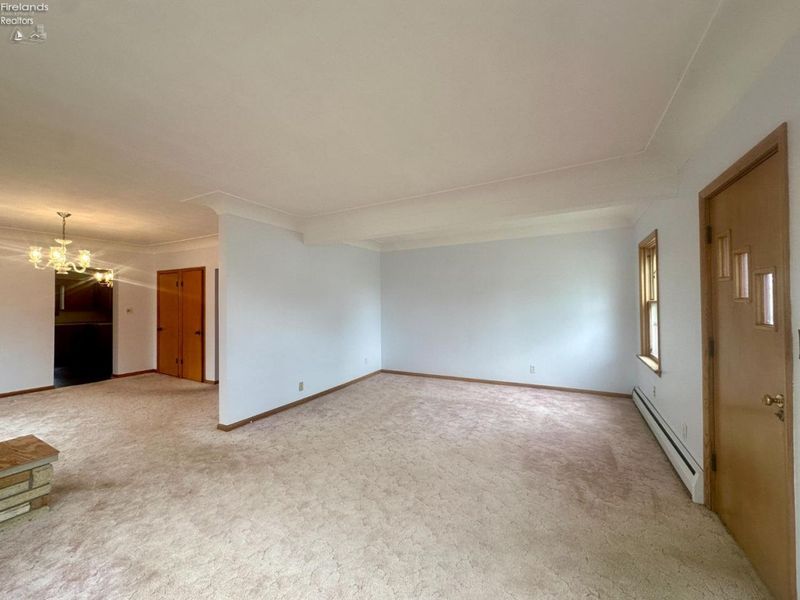 121 Broad Street, Oak Harbor, OH 43449 Photo 10