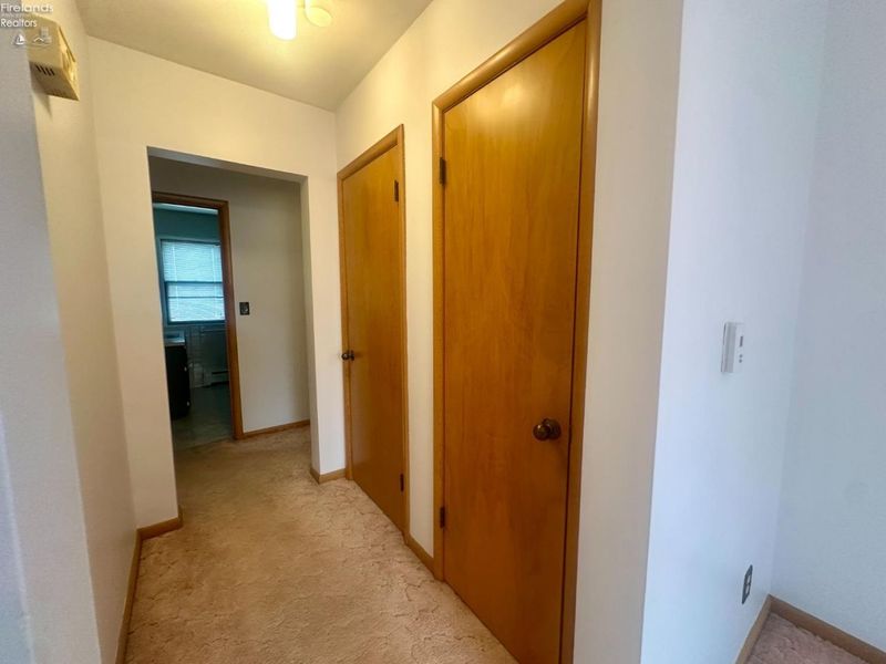 121 Broad Street, Oak Harbor, OH 43449 Photo 15