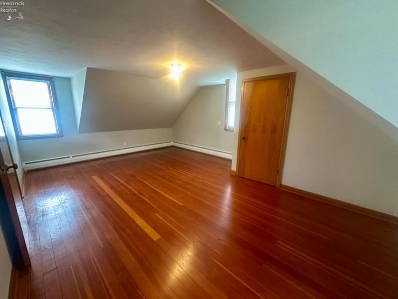 121 Broad Street, Oak Harbor, OH 43449 Photo 17