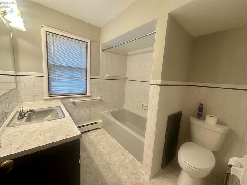 121 Broad Street, Oak Harbor, OH 43449 Photo 21