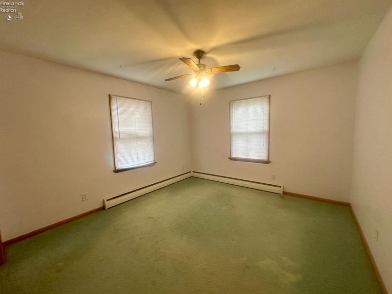 121 Broad Street, Oak Harbor, OH 43449 Photo 22