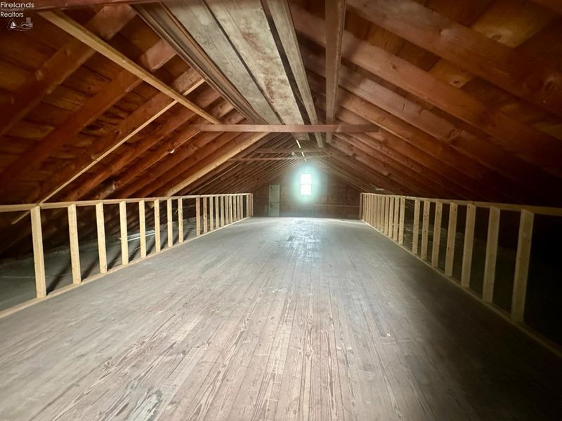 121 Broad Street, Oak Harbor, OH 43449 Photo 29