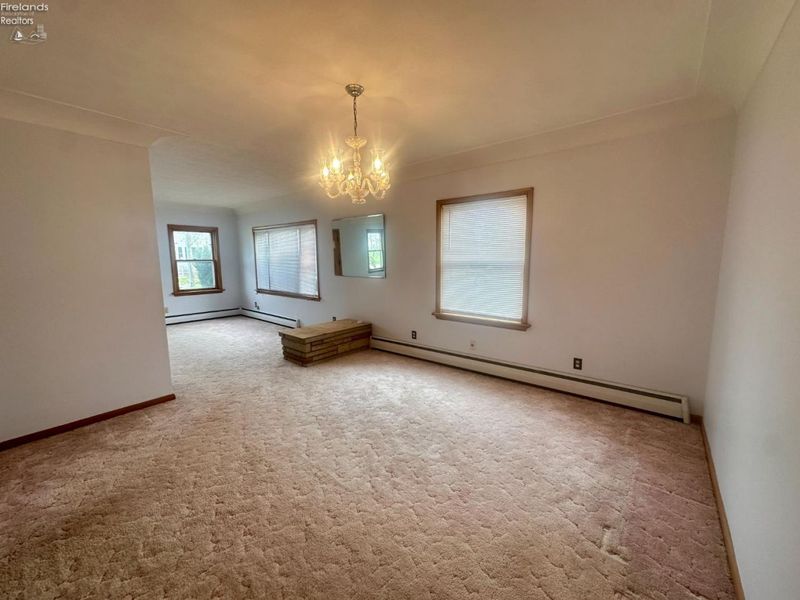 121 Broad Street, Oak Harbor, OH 43449 Photo 9