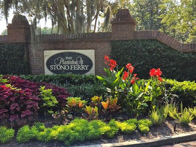 6231 Woodsedge Court, Hollywood, SC 29449