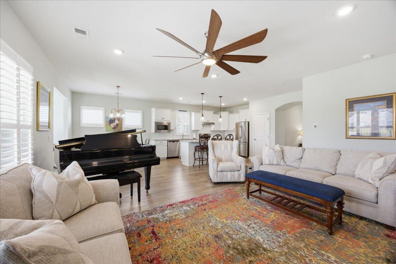 6231 Woodsedge Court Photo 16