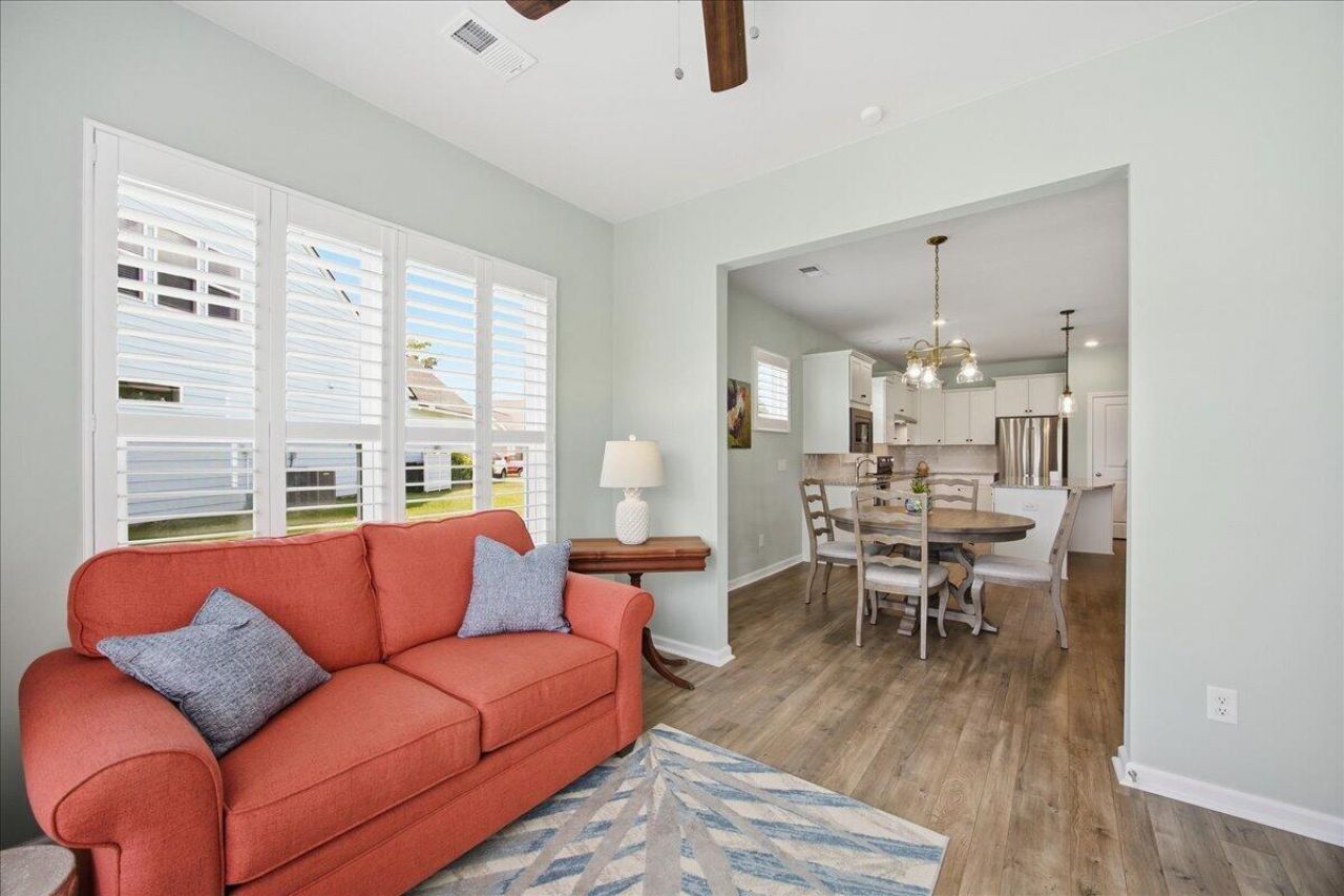 6231 Woodsedge Court Photo 19