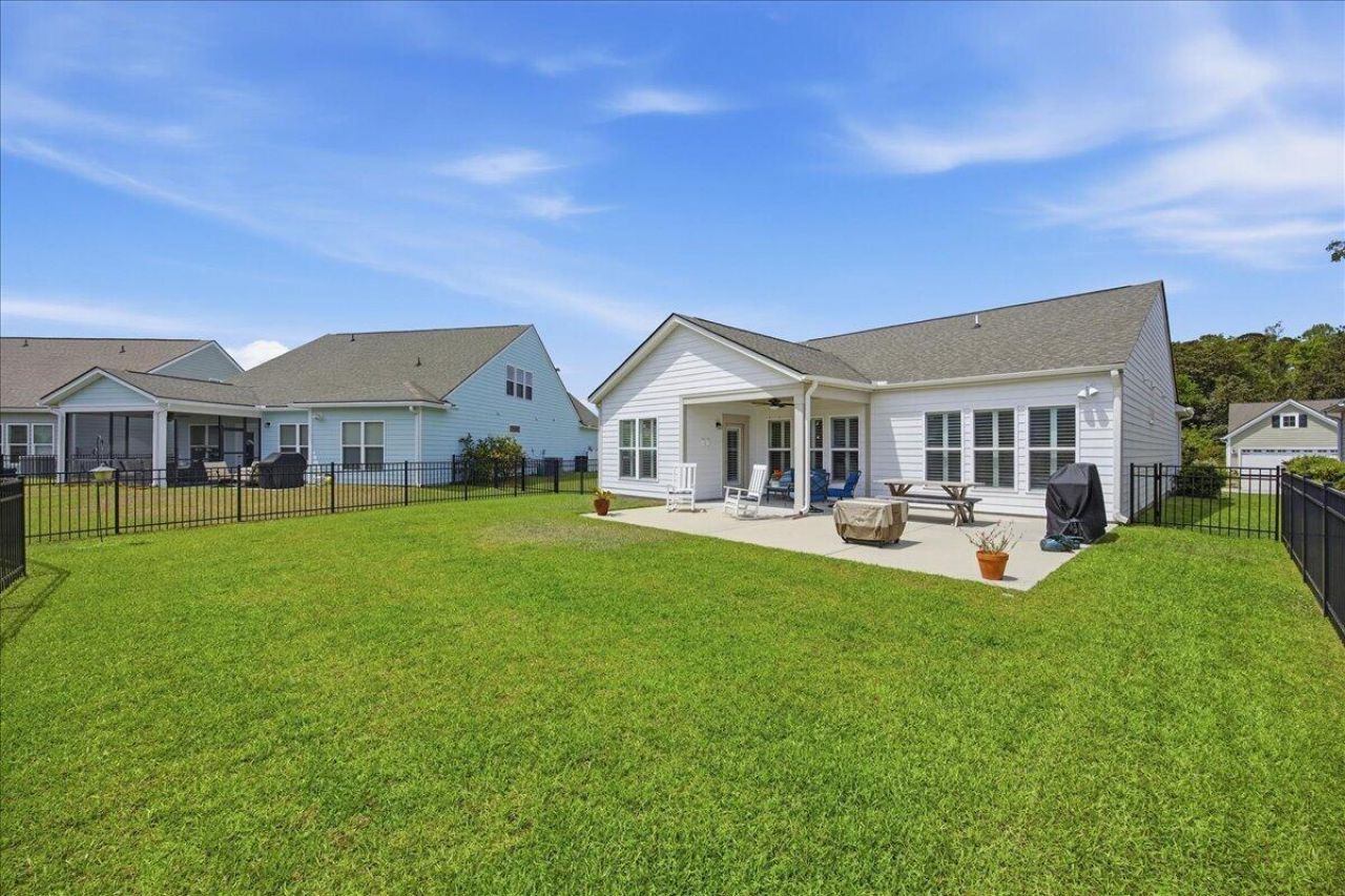 6231 Woodsedge Court Photo 27