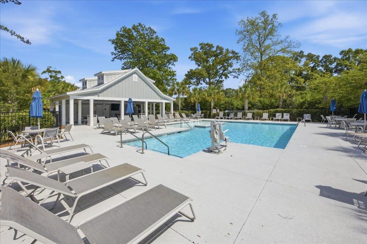 6231 Woodsedge Court Photo 36