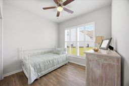 6231 Woodsedge Court photo 4