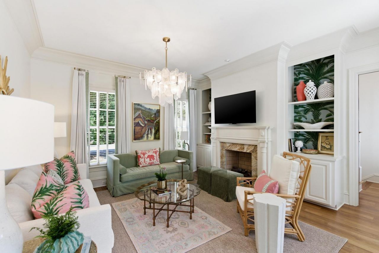 824 Bridgetown Pass Photo 11