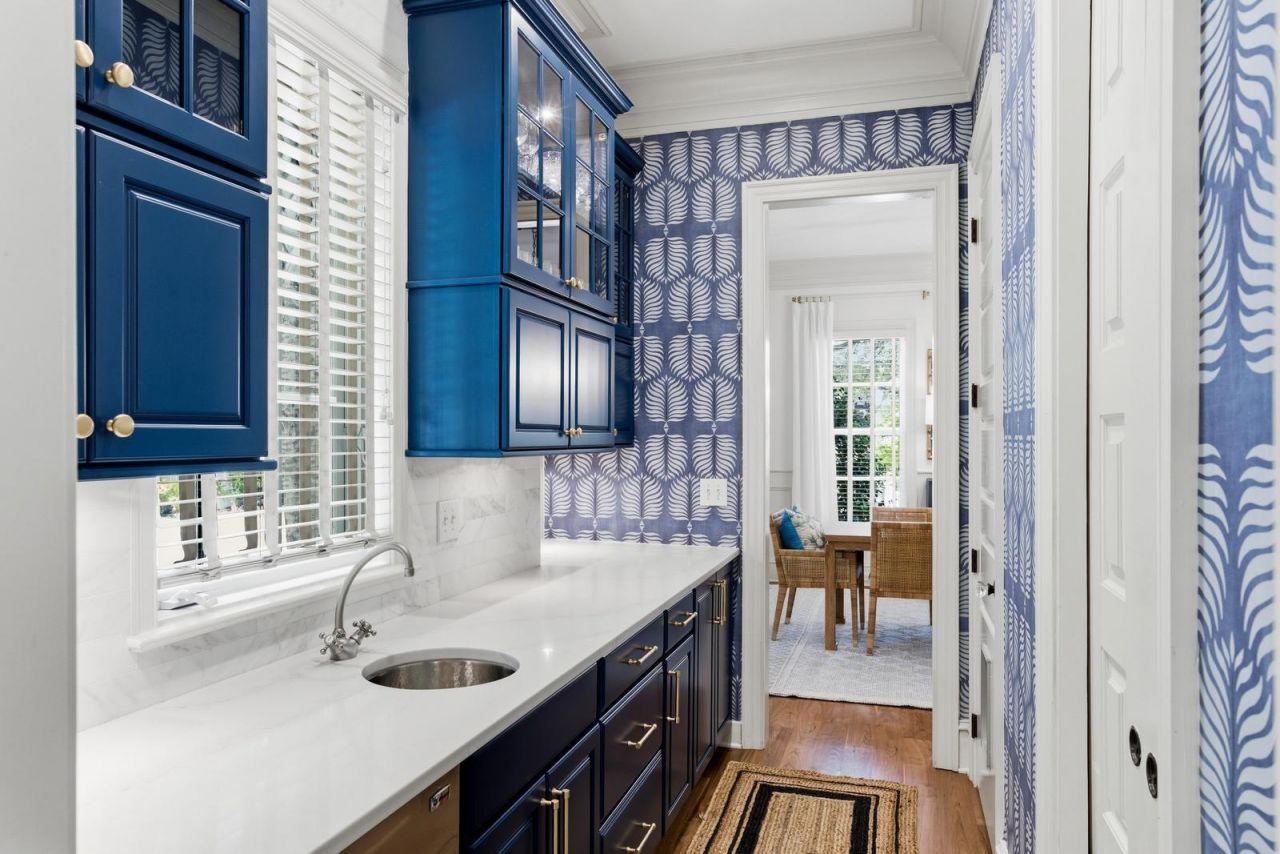 824 Bridgetown Pass Photo 19