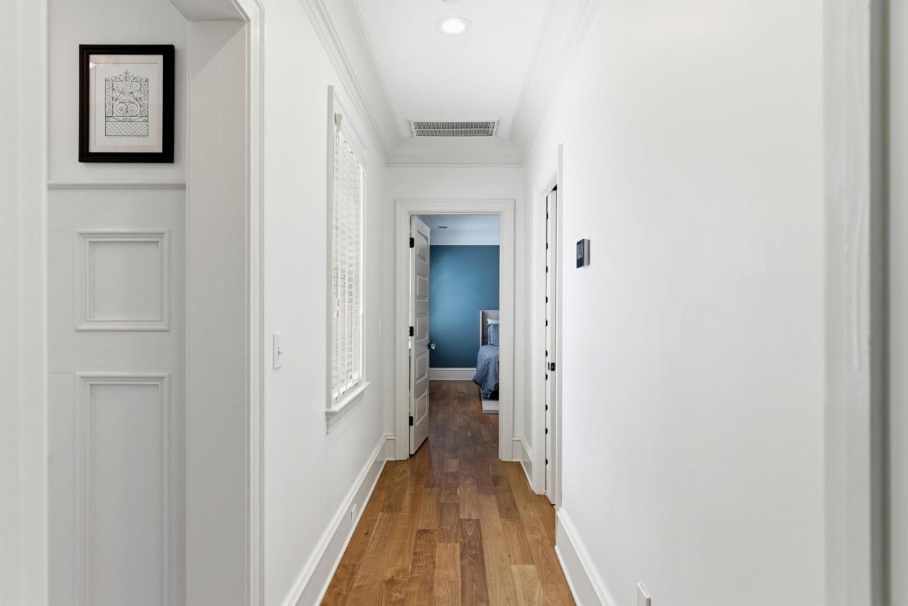 824 Bridgetown Pass Photo 42