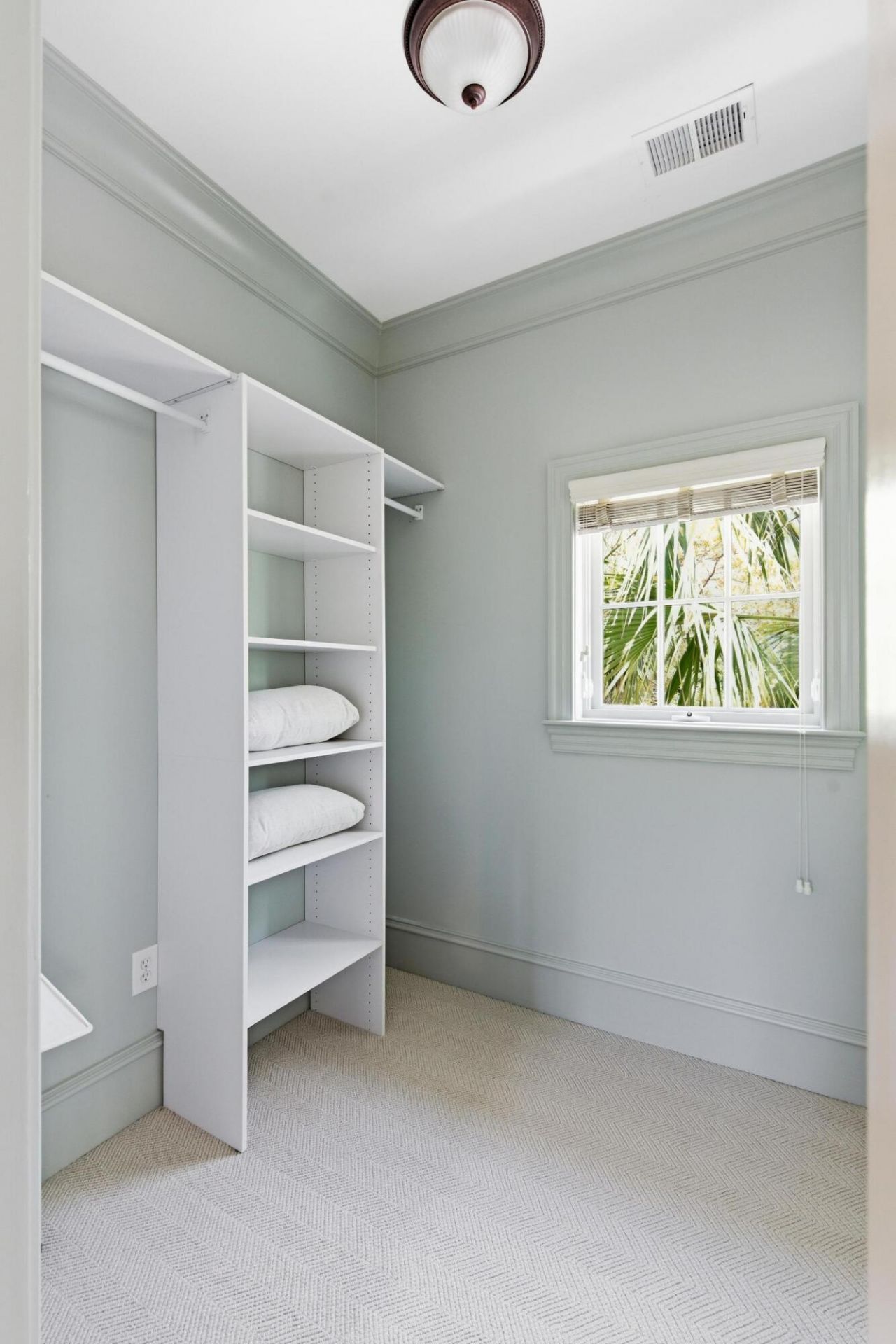 824 Bridgetown Pass Photo 51