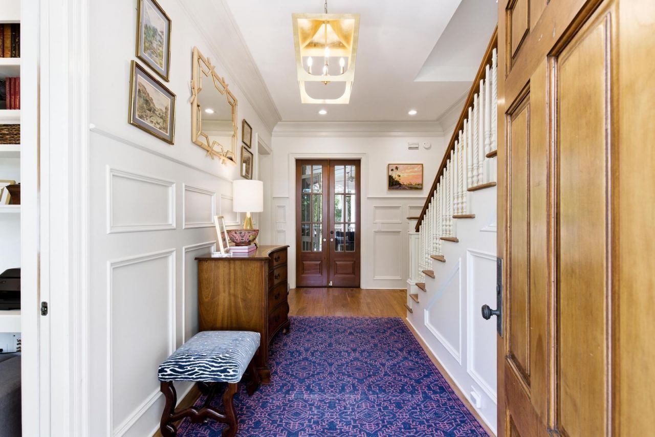 824 Bridgetown Pass Photo 6