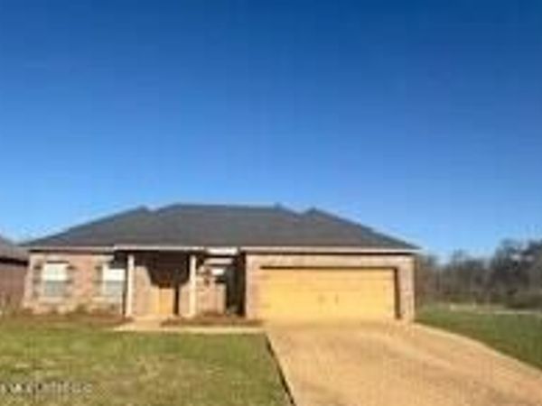 535 Kate Lofton Drive, Brandon, MS 39047