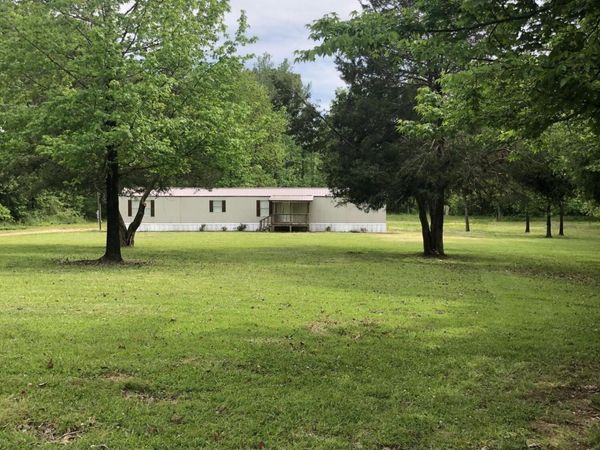 1011 Lake Drive, Raymond, MS 39154