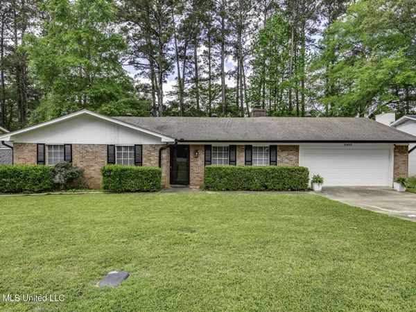 3405 Forest Hill Road, Jackson, MS 39212