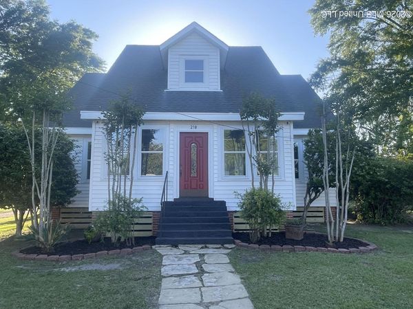 218 Park Street, Wiggins, MS 39577