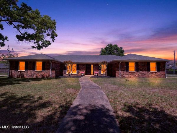 2188 George Walton Drive, Biloxi, MS 39531