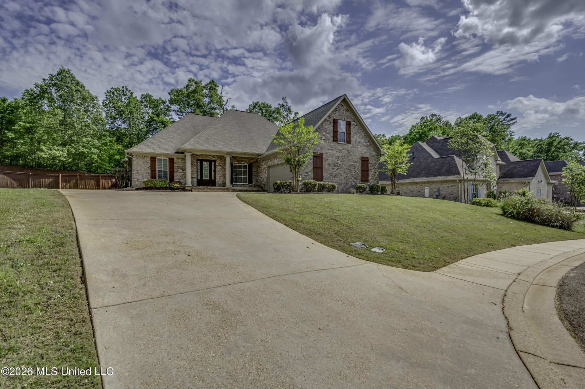 211 Iron Horse, Brandon, MS 39042 Main Photo