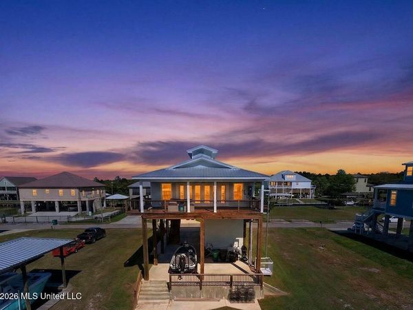 96 Fiber Street, Bay Saint Louis, MS 39520