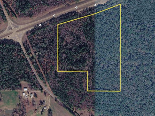 Hwy 25 , Lena, MS 39094