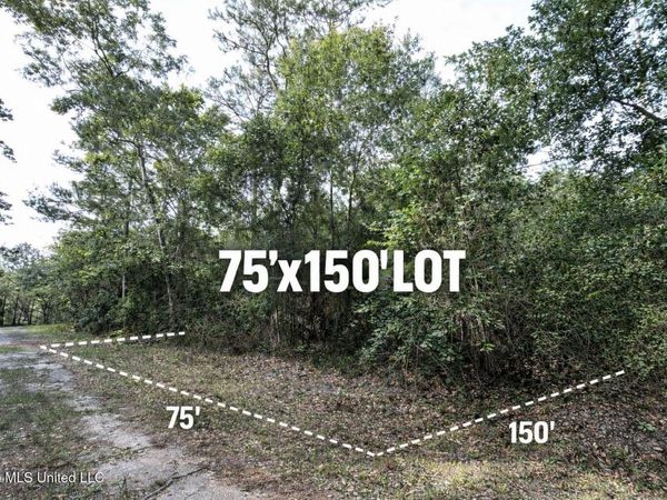 Bay Street, Ocean Springs, MS 39564