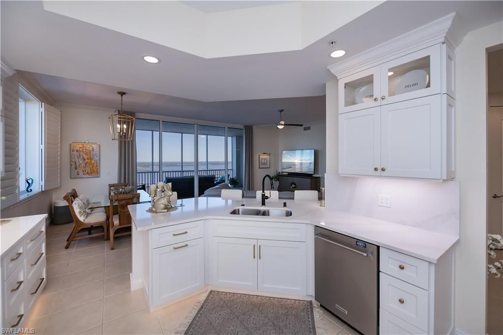 2104 W First St, Unit 3103, Fort Myers, FL 33901 Photo