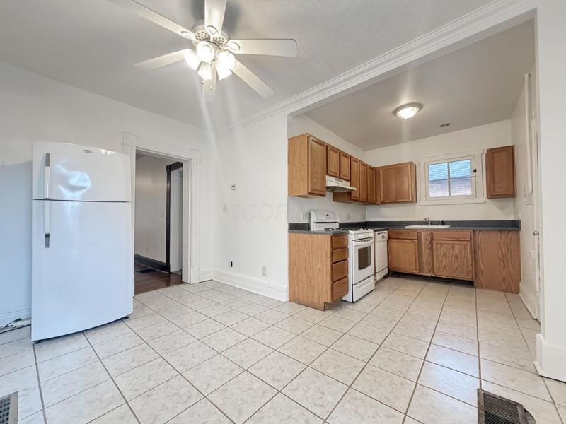 38-40 Clark Place, Columbus, OH 43201 Photo 17