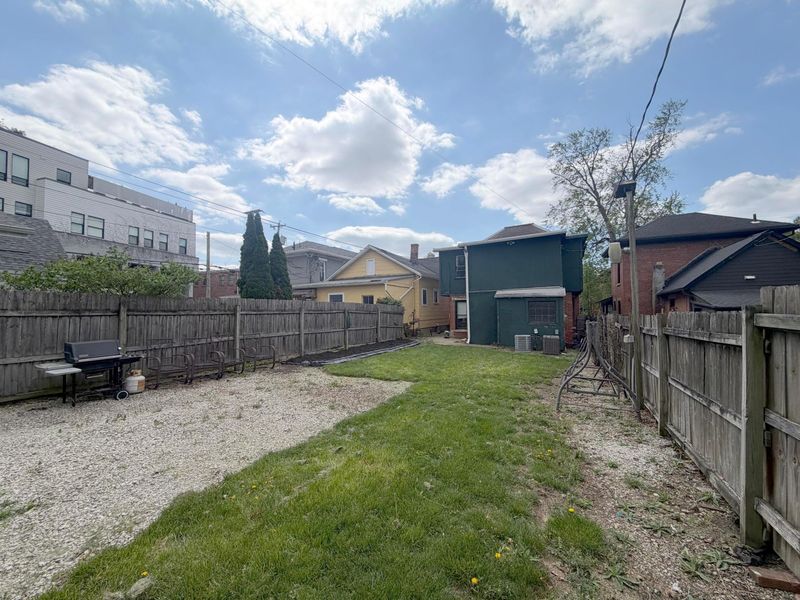 38-40 Clark Place, Columbus, OH 43201 Photo 4