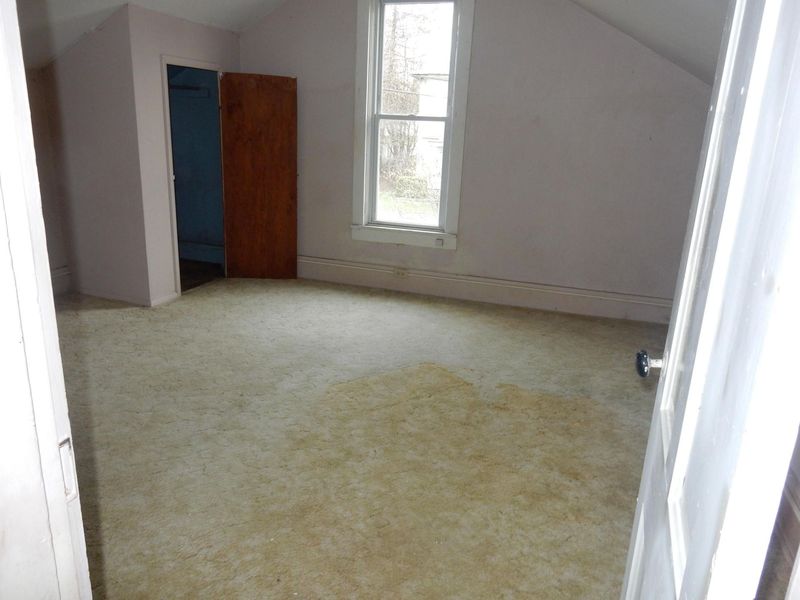 130 W Main Street, Centerburg, OH 43011 Photo 7