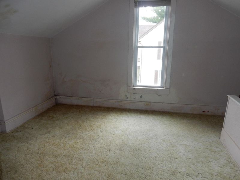 130 W Main Street, Centerburg, OH 43011 Photo 8