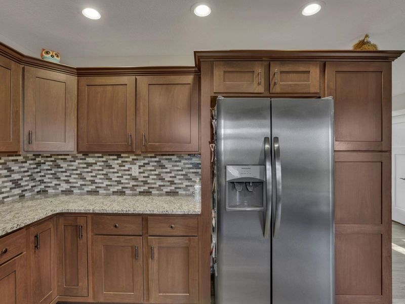 806 Hobart Avenue, Logan, OH 43138 Photo 16