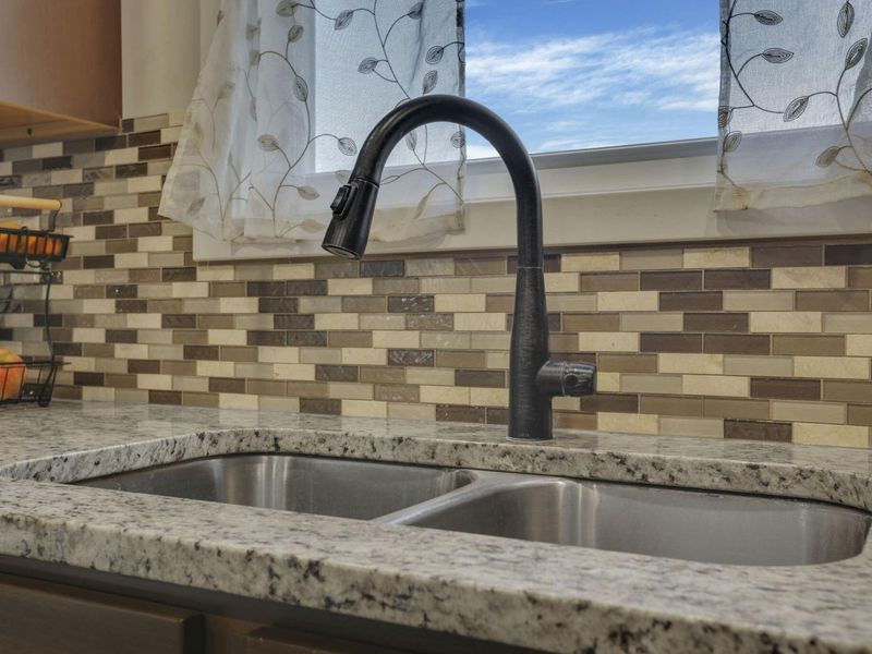 806 Hobart Avenue, Logan, OH 43138 Photo 19