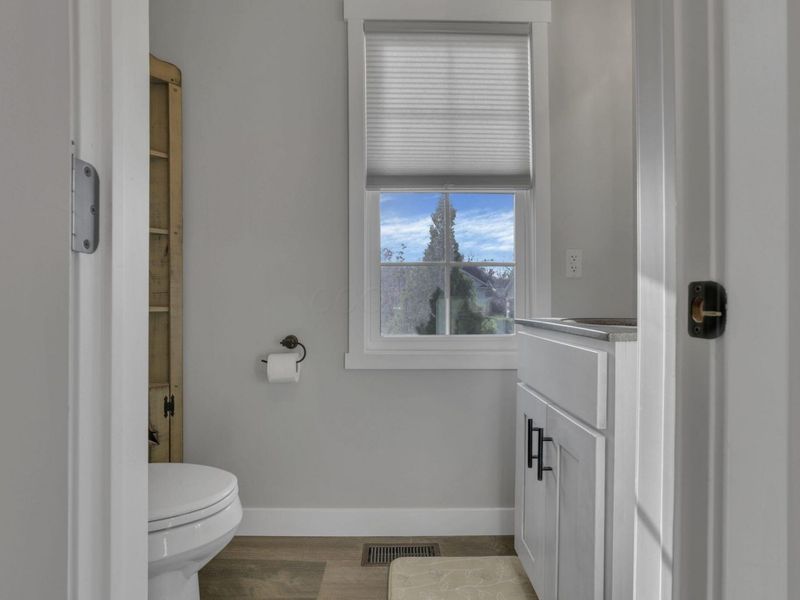 806 Hobart Avenue, Logan, OH 43138 Photo 26