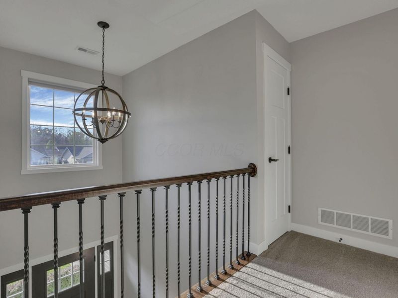 806 Hobart Avenue, Logan, OH 43138 Photo 32