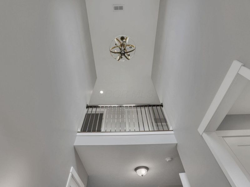 806 Hobart Avenue, Logan, OH 43138 Photo 7