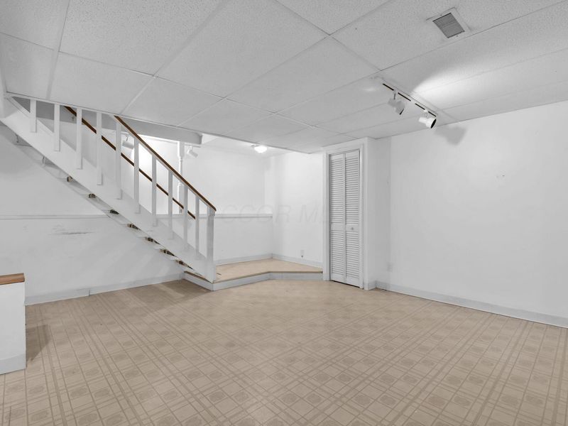 825 Lindenhaven Road, Columbus, OH 43230 Photo 22