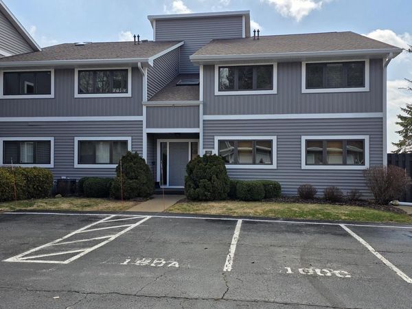 150 Summit Beach DRIVE, Unit D, Algoma, WI 54201