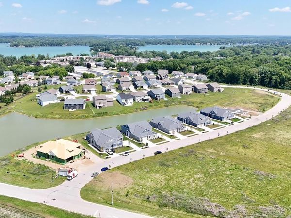 1508 Weston Ridge ROAD, Oconomowoc, WI 53066