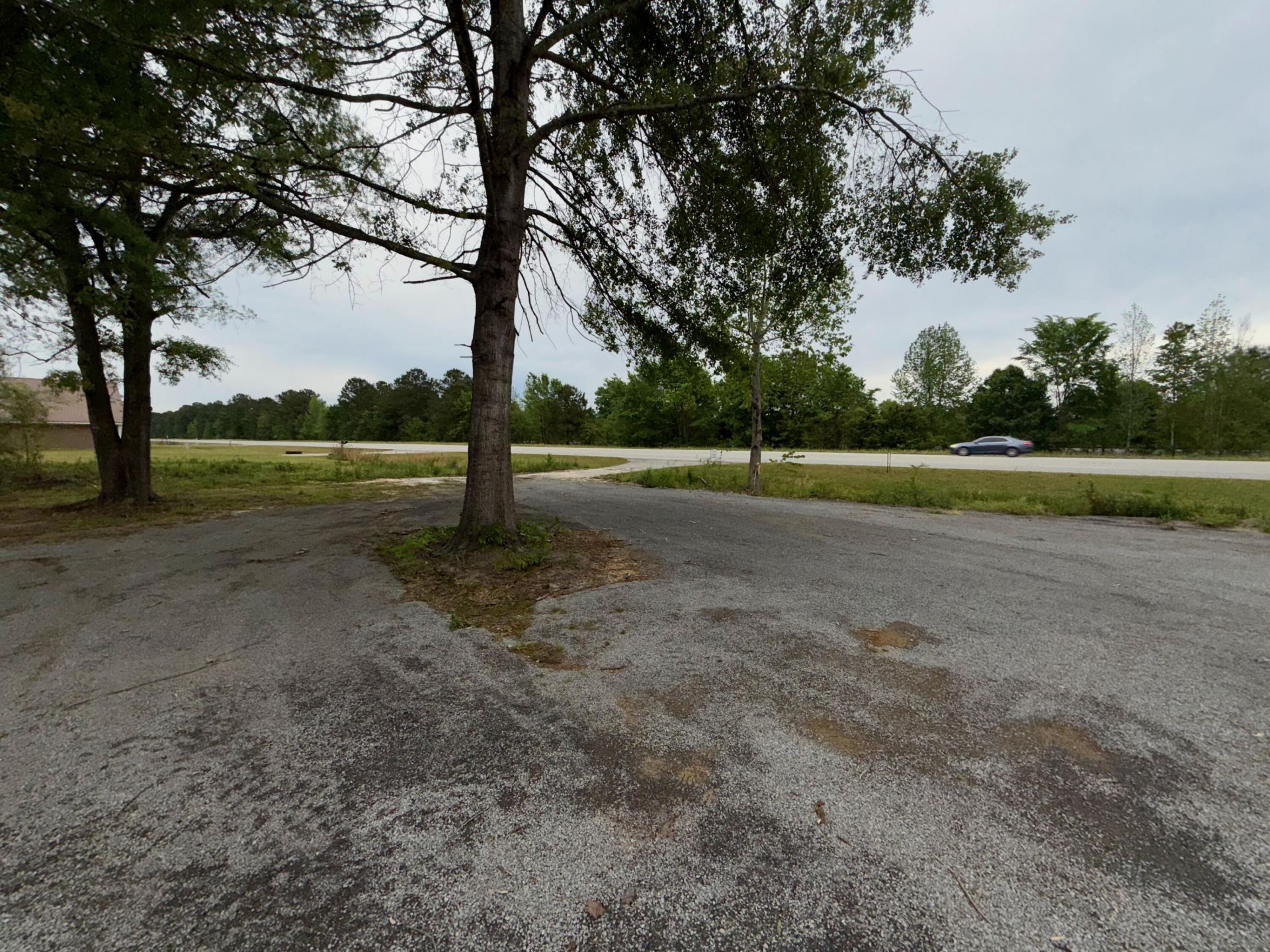 3262 N U.s. Highway 52  Photo 7