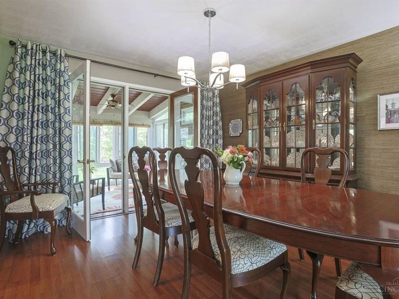 509 Larchmont Drive, Wyoming, OH 45215 Photo 17