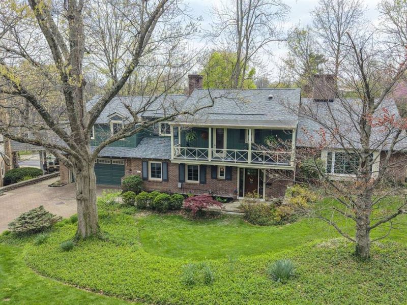 509 Larchmont Drive, Wyoming, OH 45215 Photo 2