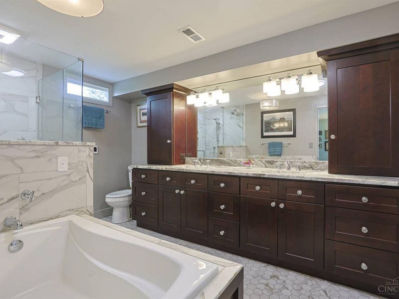 509 Larchmont Drive, Wyoming, OH 45215 Photo 30