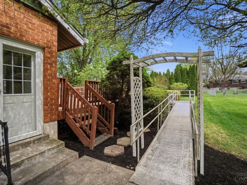 10598 Sarazen Court, Sharonville, OH 45241 Photo 34