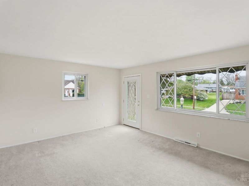 10598 Sarazen Court, Sharonville, OH 45241 Photo 7