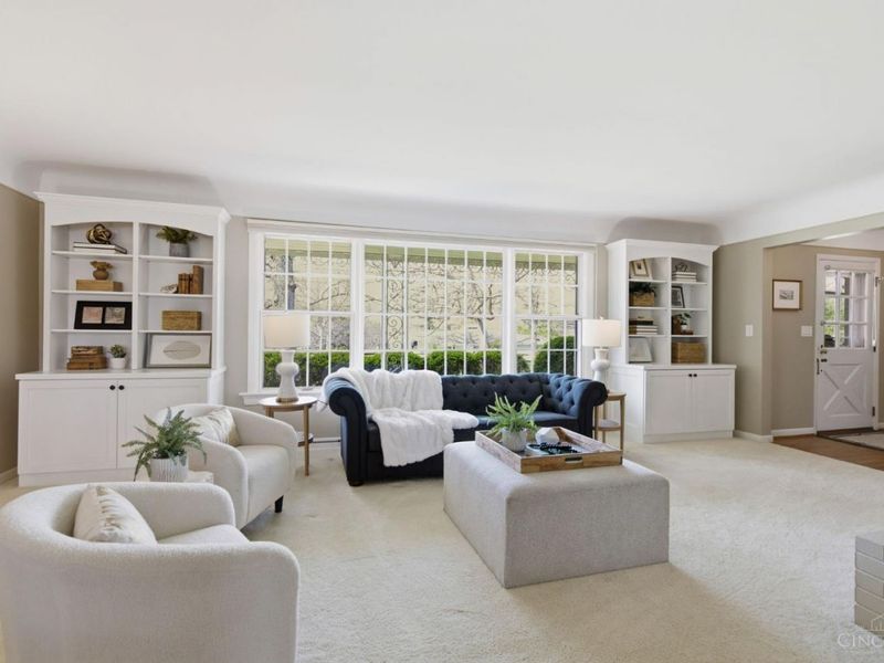 766 Dunwoodie Drive, Anderson Twp, OH 45230 Photo 3