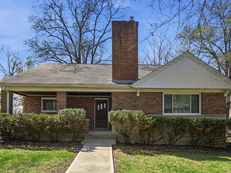 2753 Werkastle Lane, Cincinnati, OH 45211 Photo 1