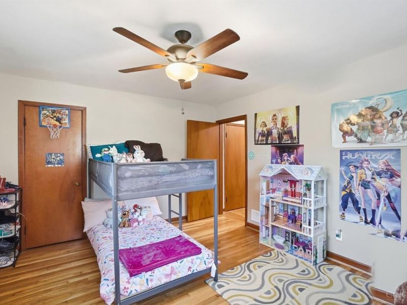 2753 Werkastle Lane, Cincinnati, OH 45211 Photo 20